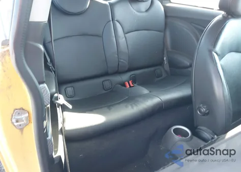 2009 Mini Cooper S z USA, uszkodzony, nr VIN WMWMF73569TX40077